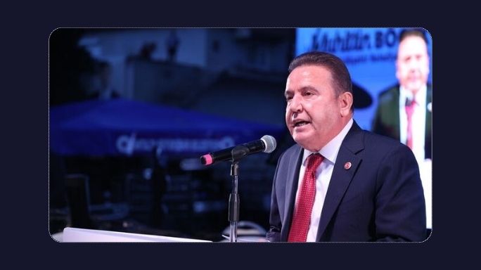 Muhittin Böcek